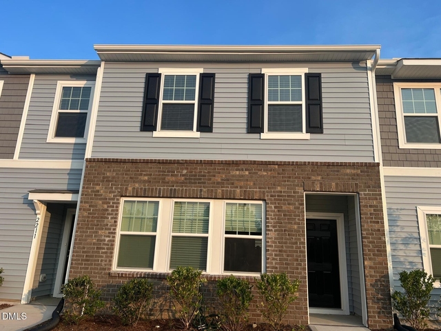 2213 Gln Xing Drive - Photo 1