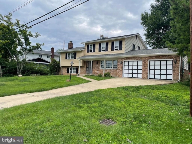 1211 Morningside Drive - Photo 1