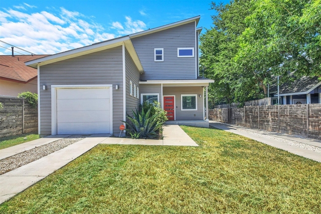 6902 Carver Ave - Photo 1