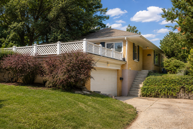 354 Indian Drive - Photo 1