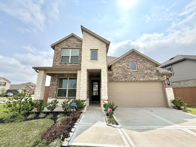 1301 Tan Gable Ln - Photo 1