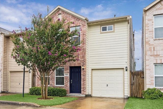 5106 Pinemont Place - Photo 1