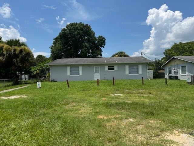 127 Pineda Street - Photo 1