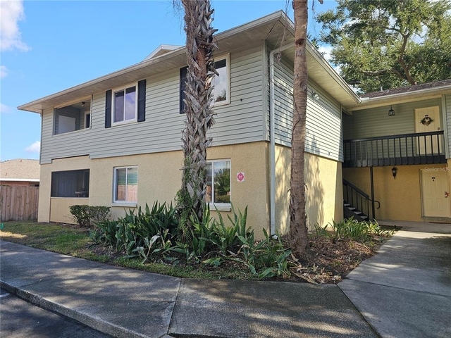 247 Thorn Tree Place - Photo 1