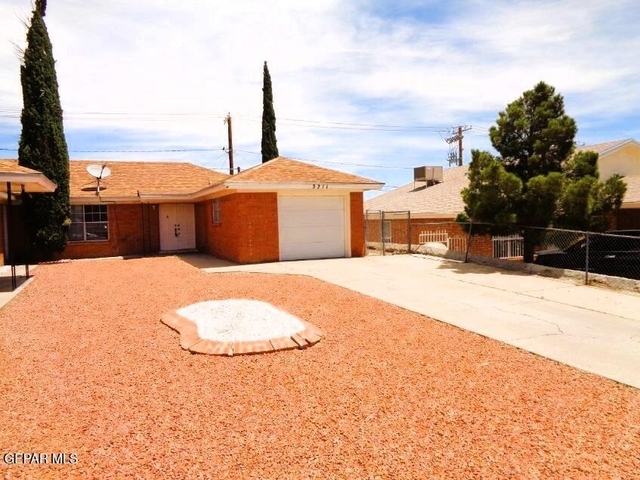 3711 Mcconnell Avenue - Photo 1