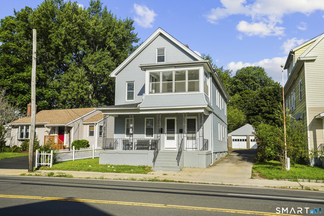214 Hemingway Avenue - Photo 1