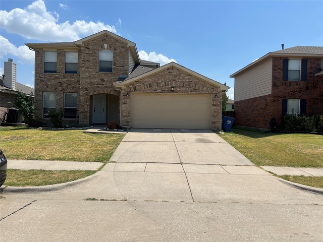 1538 Thornhill Lane - Photo 1