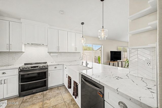 18849 N 25th Street - Photo 1