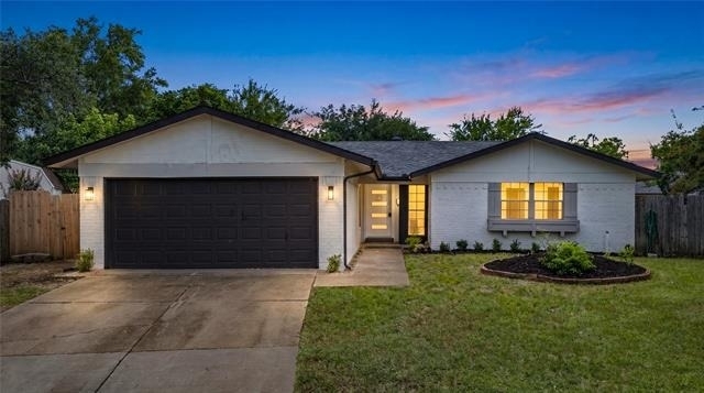126 Sunnydale - Photo 1