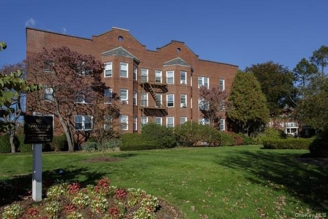 365 Stewart Avenue - Photo 1