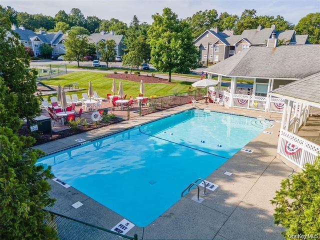 504 Continental Drive - Photo 1