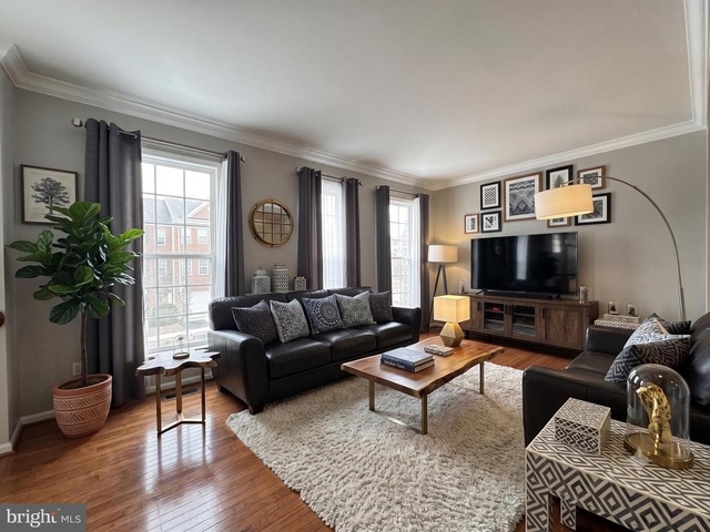 5609 Faircloth Court - Photo 1