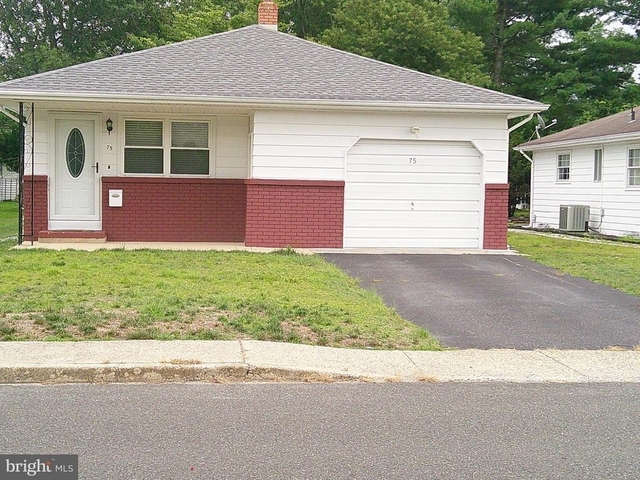 75 Montserrat Street - Photo 1
