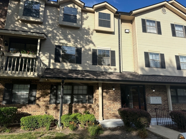 1486 W Jefferson Avenue - Photo 1