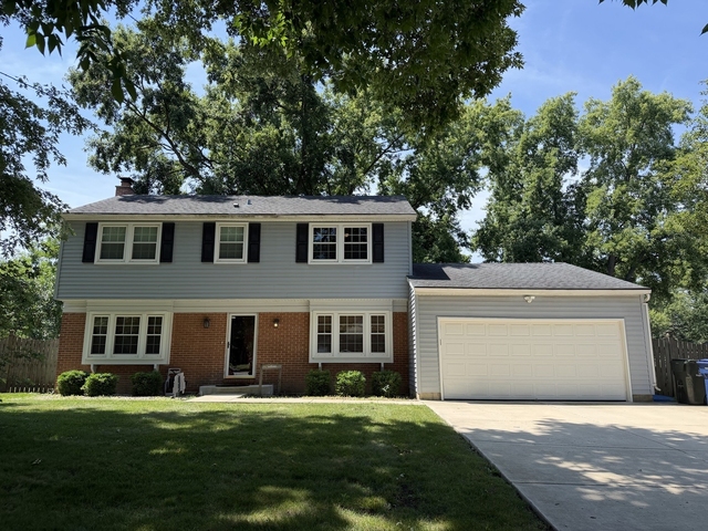 1927 Farmington Court - Photo 1