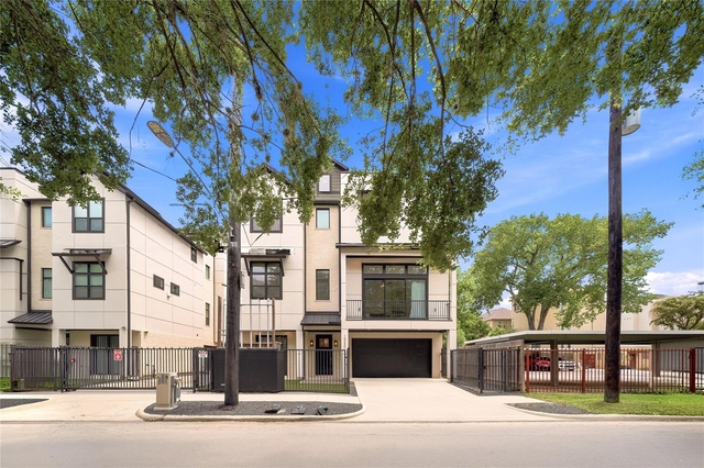 1823 Prospect Street - Photo 1
