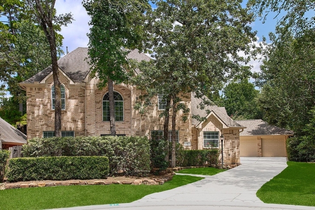 27 Bluff Creek Place - Photo 1
