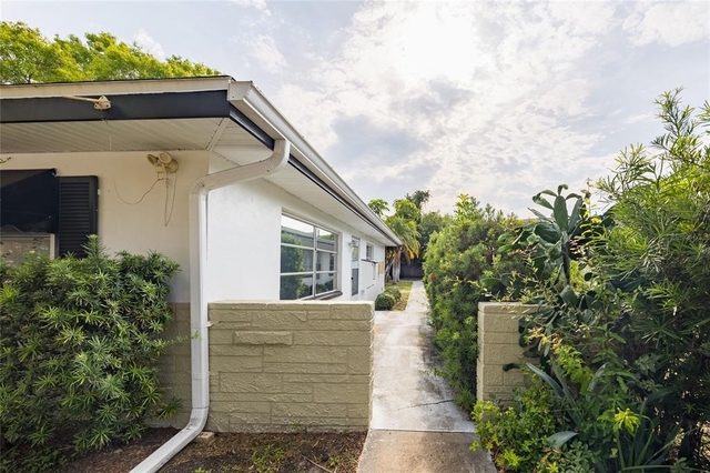 400 S Meteor Avenue - Photo 1