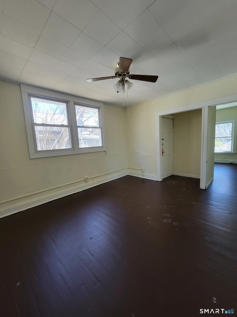 120 North Street - Photo 1