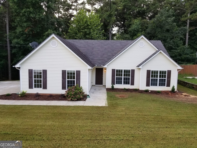 2720 Dacula Cove Circle - Photo 1