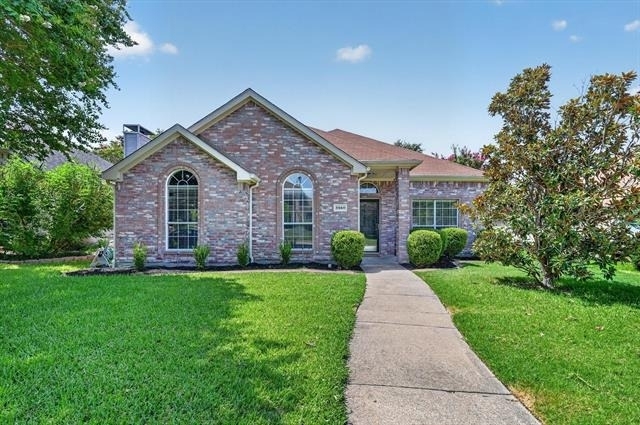 3960 Bexhill Drive - Photo 1
