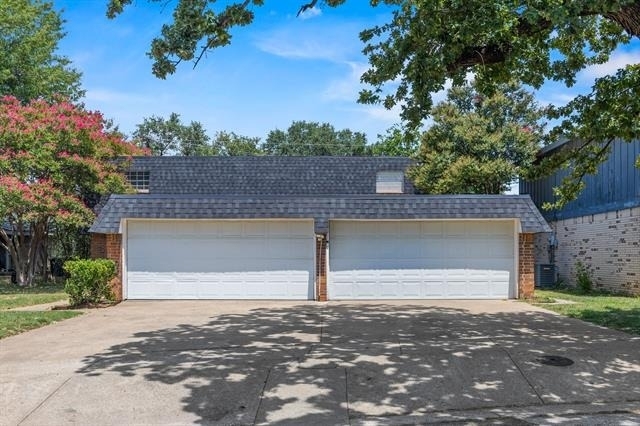 2019 Fleur De Lis Court - Photo 1