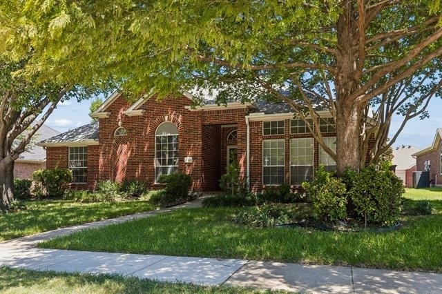 3313 Heatherbrook Drive - Photo 1