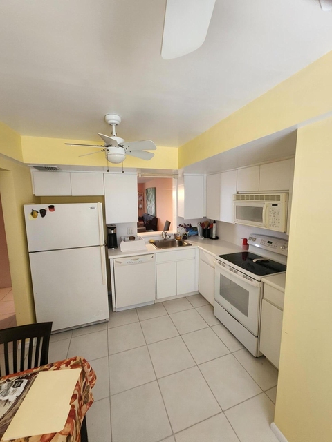 14671 E Bonaire Boulevard - Photo 1