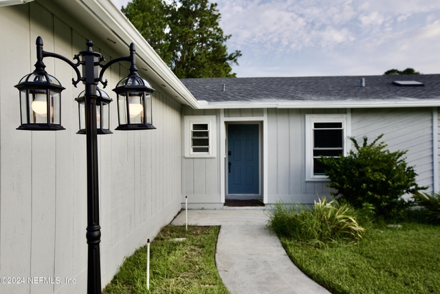 3542 Sheldrake Drive - Photo 1