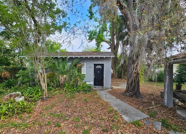 1504 E 99th Avenue - Photo 1