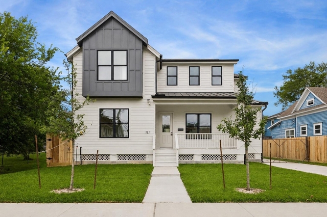 111 E 18th Street - Photo 1