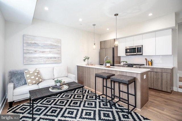 1421 Spring Road Nw - Photo 1