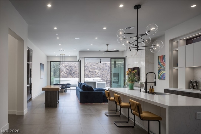 692 Scenic Cliff Drive - Photo 1