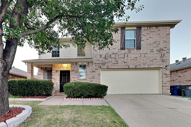 3203 Kingsbrook Drive - Photo 1
