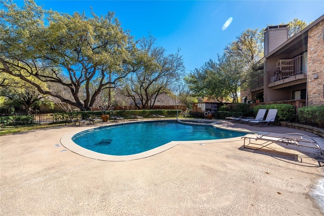 15221 Berry Trail - Photo 1