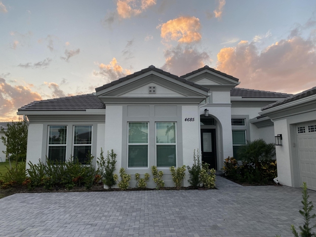 4685 Estates Circle - Photo 1