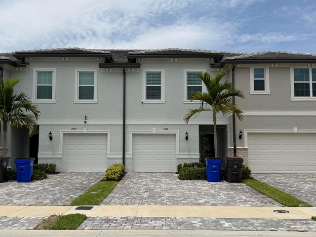2933 Olivia Avenue - Photo 1
