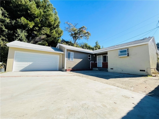 1852 Grier - Photo 1