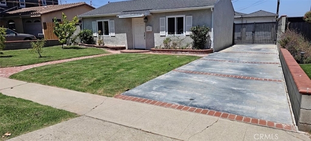2507 184th Street - Photo 1