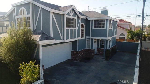 2219 Gates - Photo 1