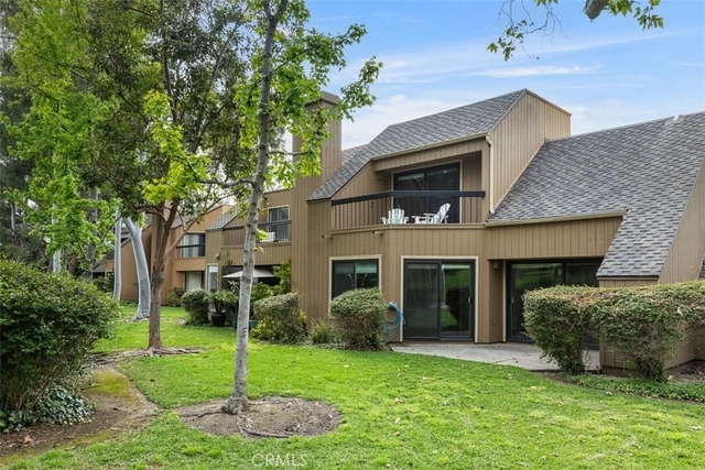 1 Moss Glen - Photo 1