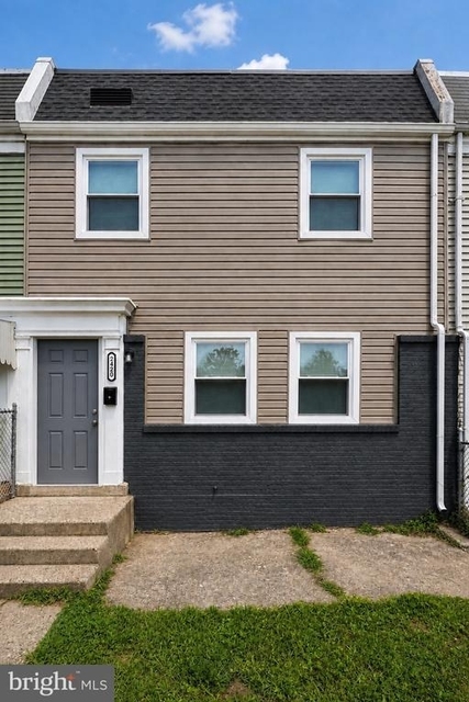 2420 Liberator Street - Photo 1