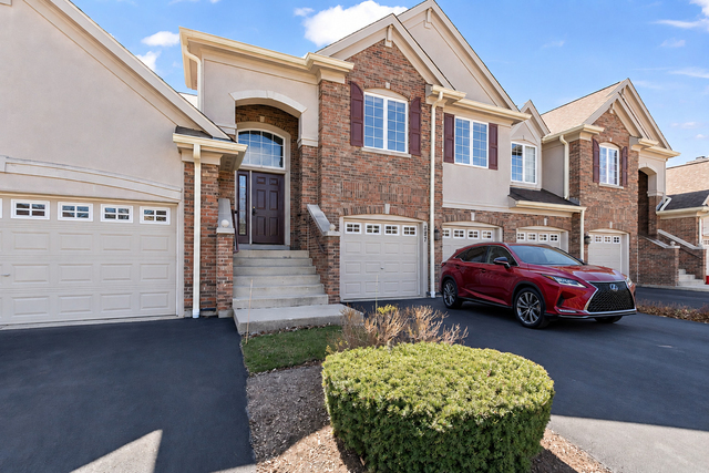 587 Saddlebrook Lane - Photo 1