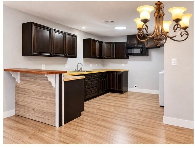 8004 Beechnut Street - Photo 1