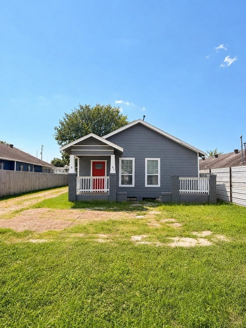 6 Burr Street - Photo 1