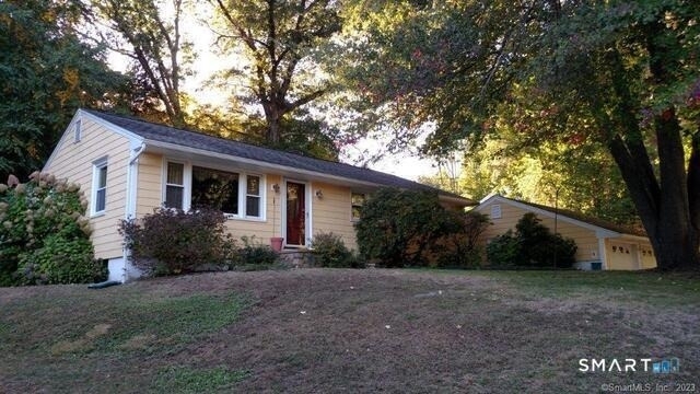 19 Sunshine Road - Photo 1