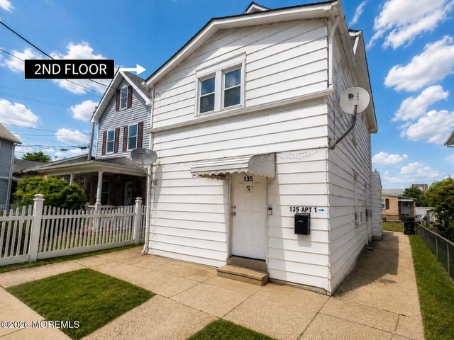 135 Whitehead Avenue - Photo 1