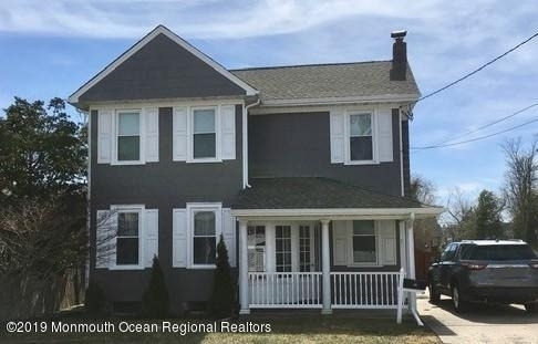 82 Hennessey Street - Photo 1