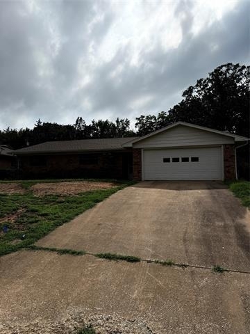 2409 Caprice Avenue - Photo 1