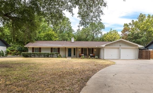 2221 N Mill Street - Photo 1